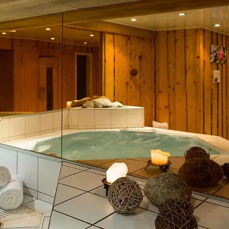 Hotel La Chemenaz, The Originals Relais - De Tradition Le Cugnon